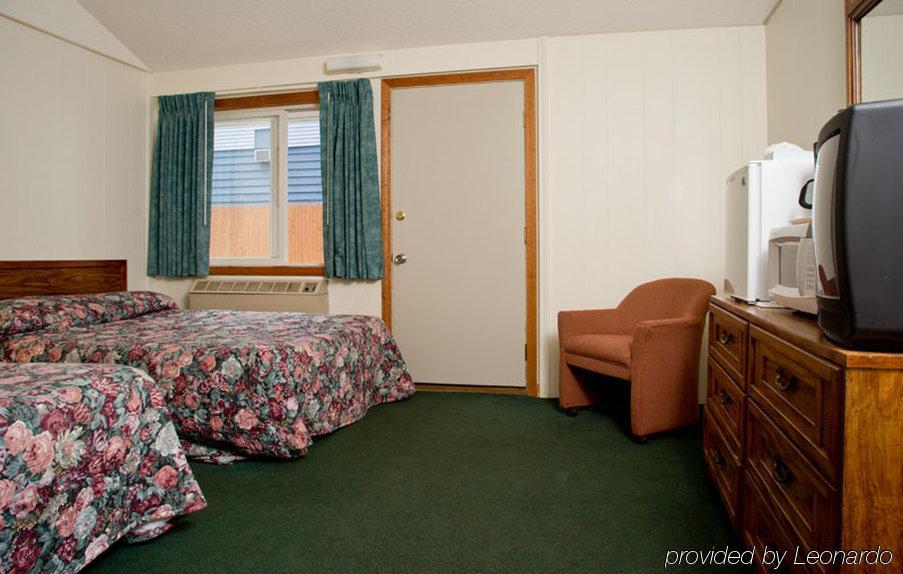 Motel Montreal Lake George Exterior foto